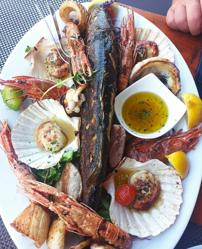 Fish platter